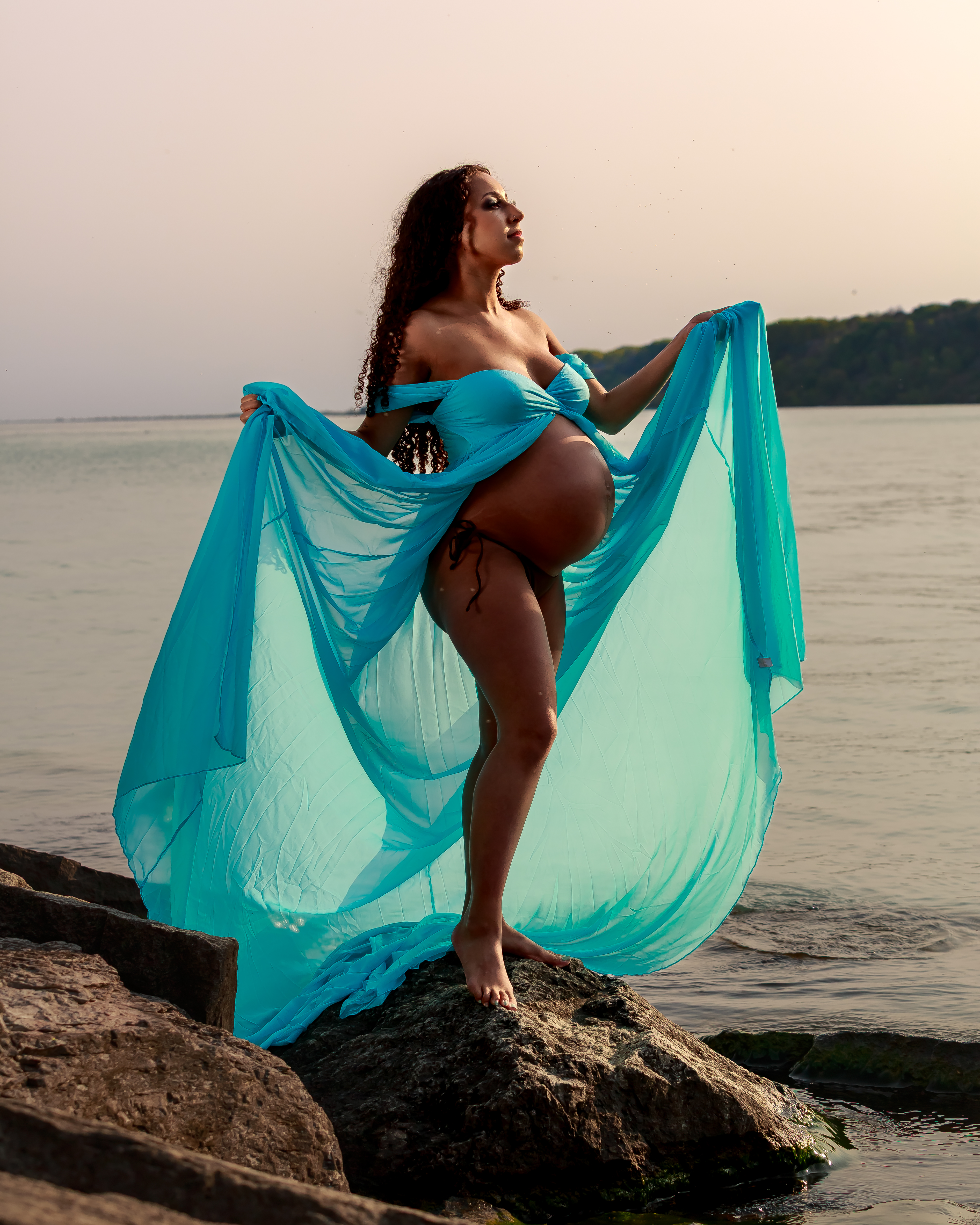 Portfolio Image from portfolio/cass-maternity-2-beach