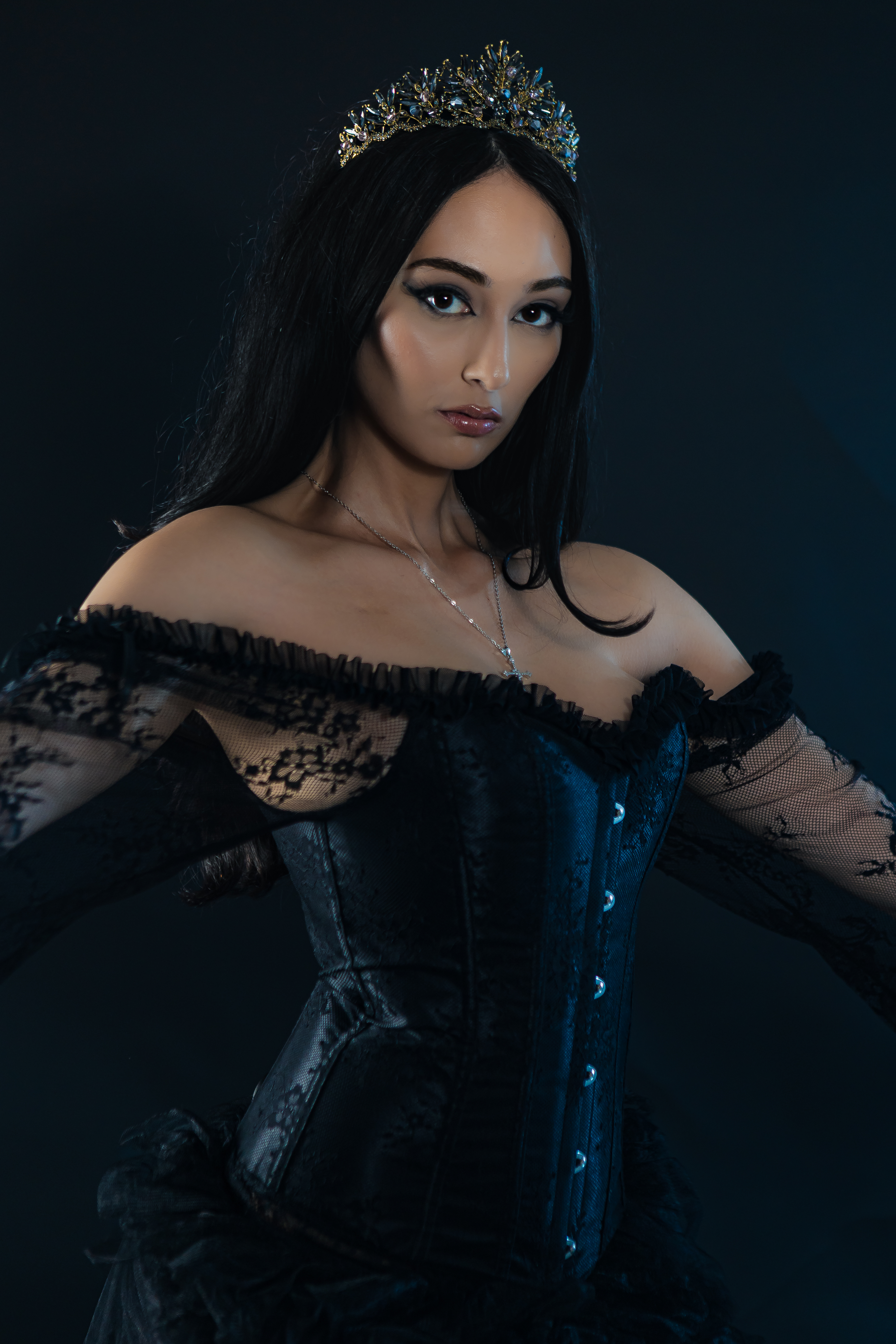 Sharon Black Swan Portrait 16