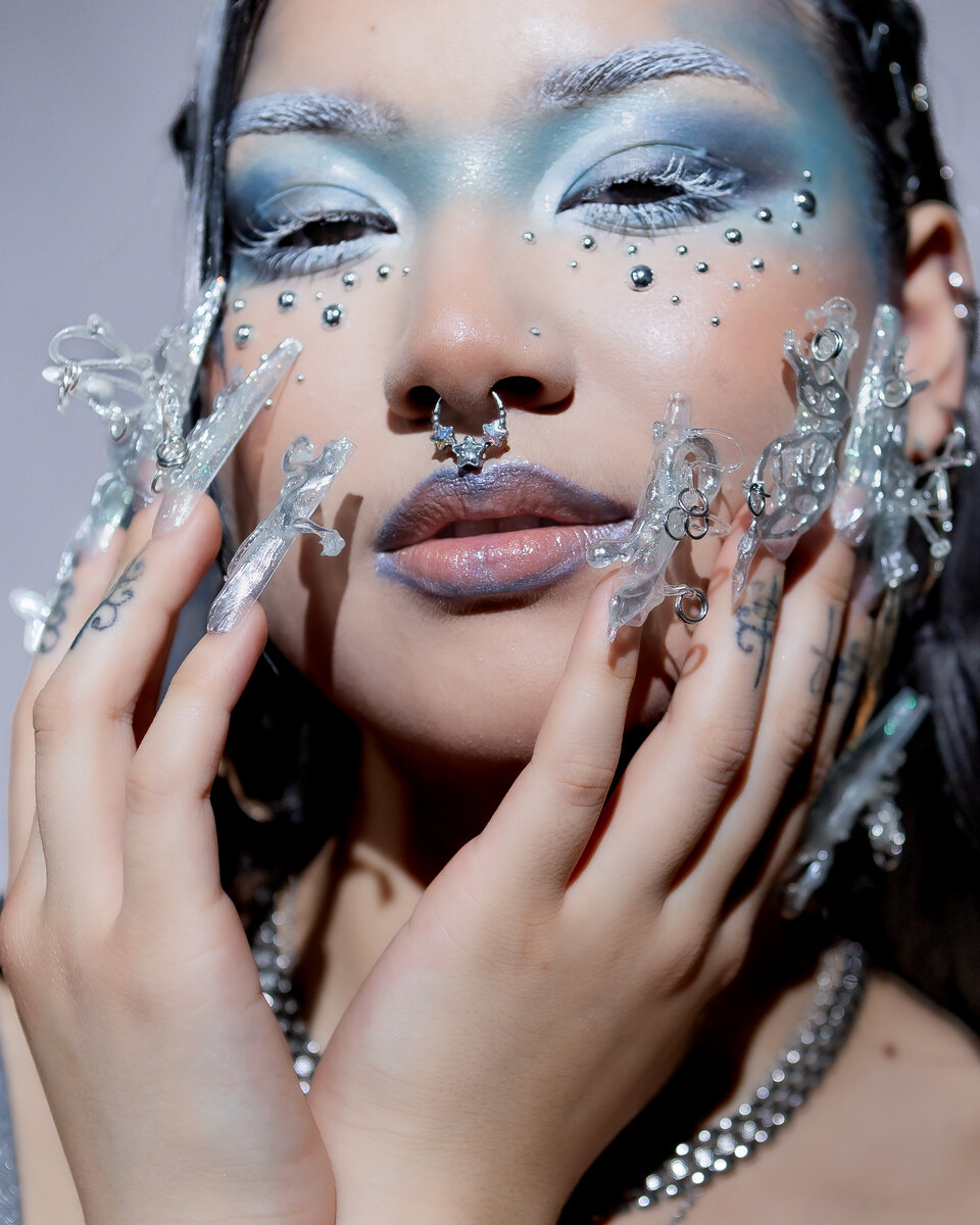 Portfolio Image from portfolio/yellow-mellow-clawz-2024-winter-collection-w-dez